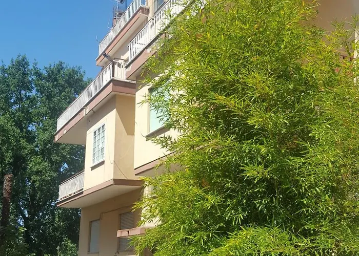 Gagliardi House 3*
